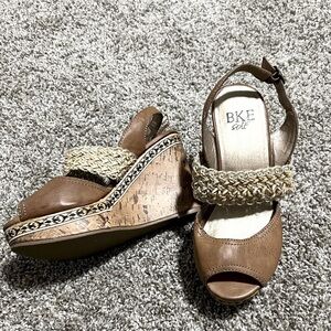 BKE Wedges